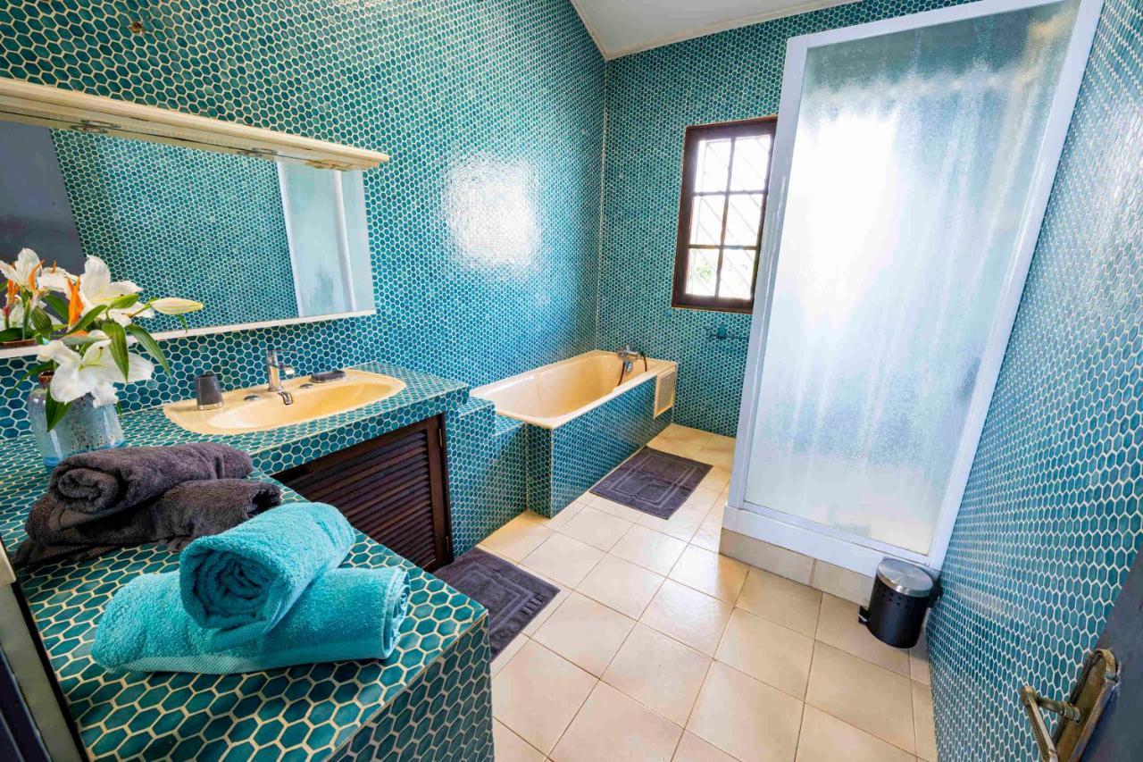Villa Coco Des Sables Acces Direct Au Lagon La Saline Le Bains Kültér fotó